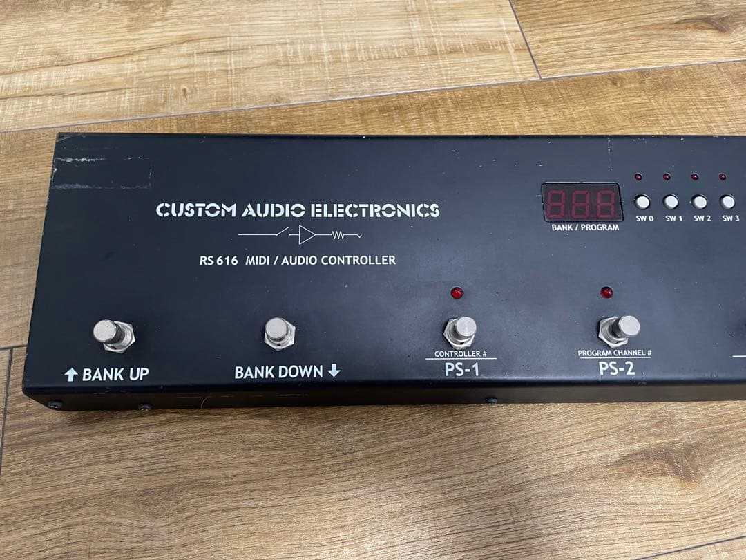 【ジャンク】CAE RS616 MIDI＆プログラムスイッチャー
