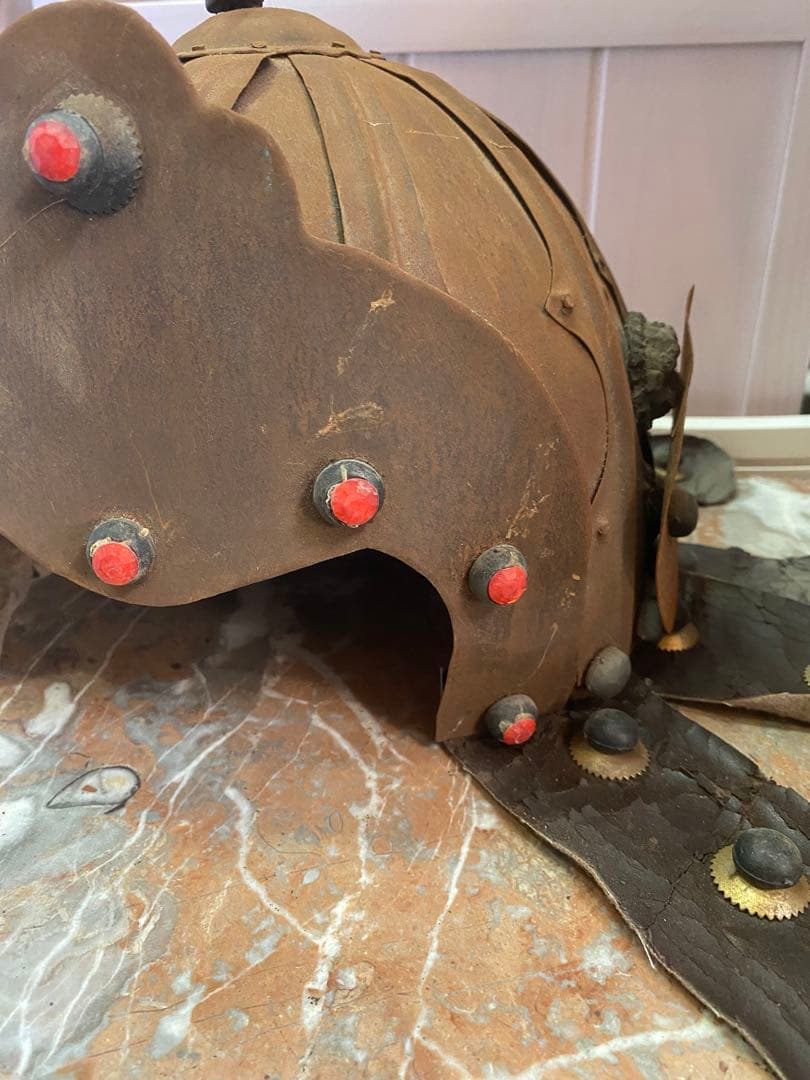 中国武具♦️鉄地♦️獅子形金具♦️兜 鳳羽兜♦️赤色♦️送料込