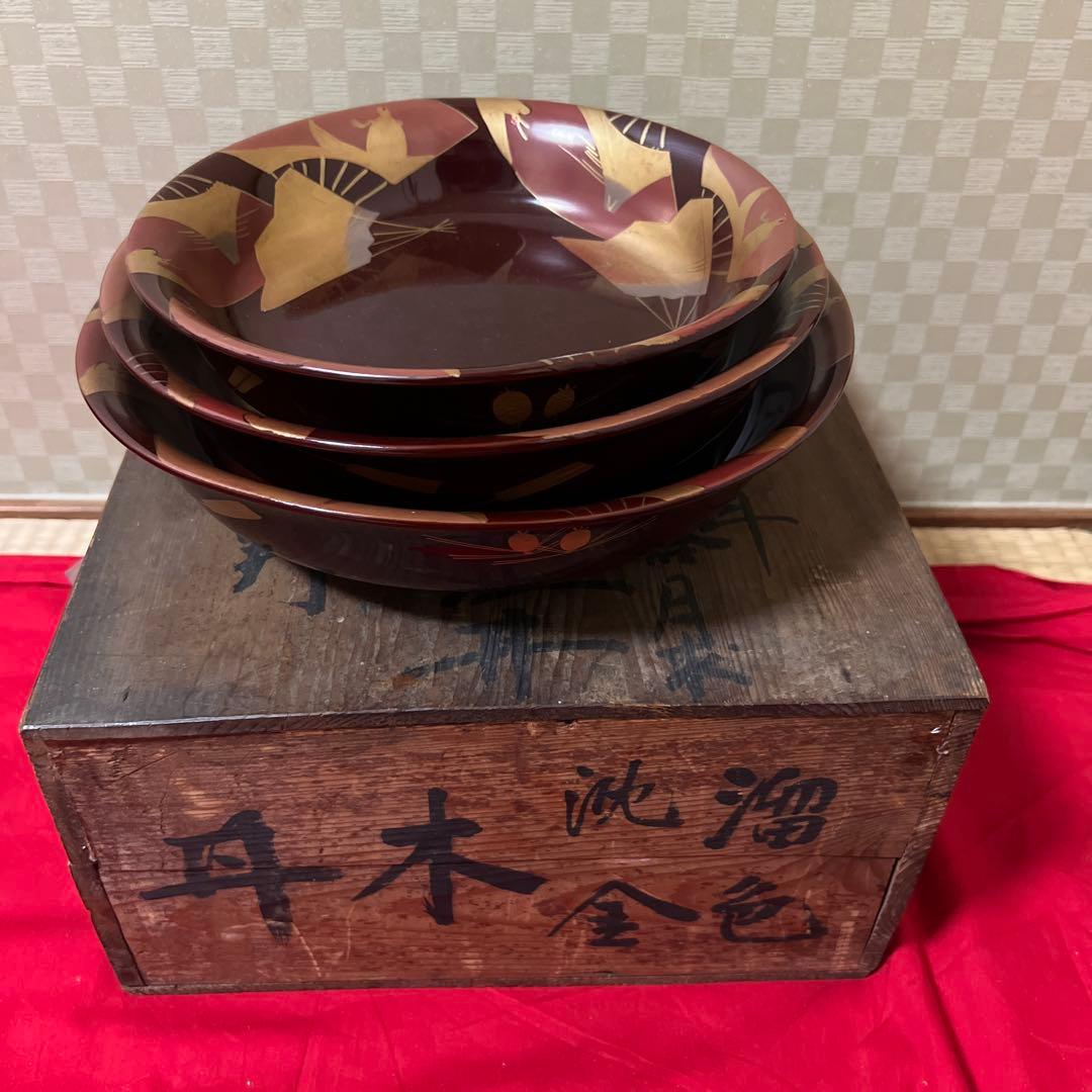 古美術　輪島塗　溜色沈金三つ組丼　木製　大正十年
