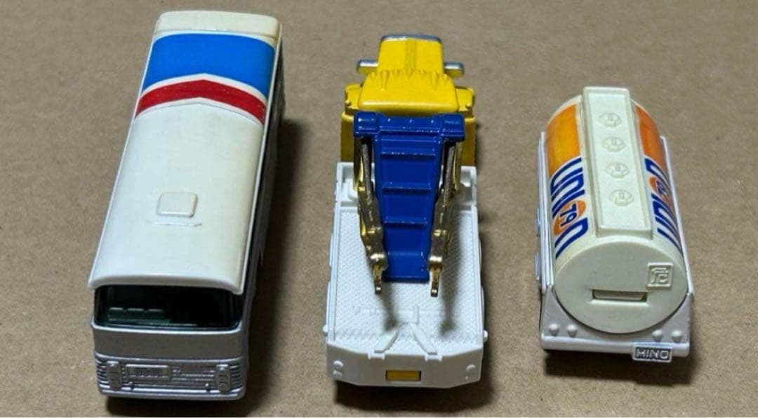 トミカ ギフトセット アメリカンハイウェイセット スペアタンク付