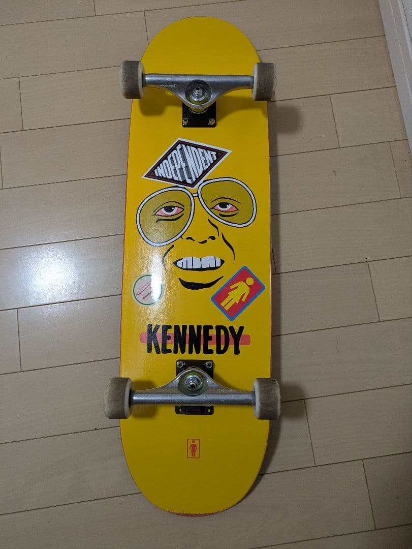 最終値下げ　girl　9.25 フルコン　シグネチャー　　スケートボード　美品