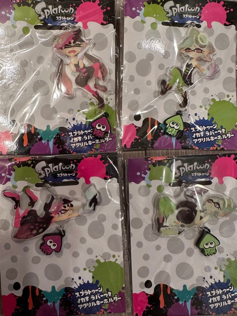 スプラトゥーン シオカラーズ アクリルキーホルダー＆缶バッジセット