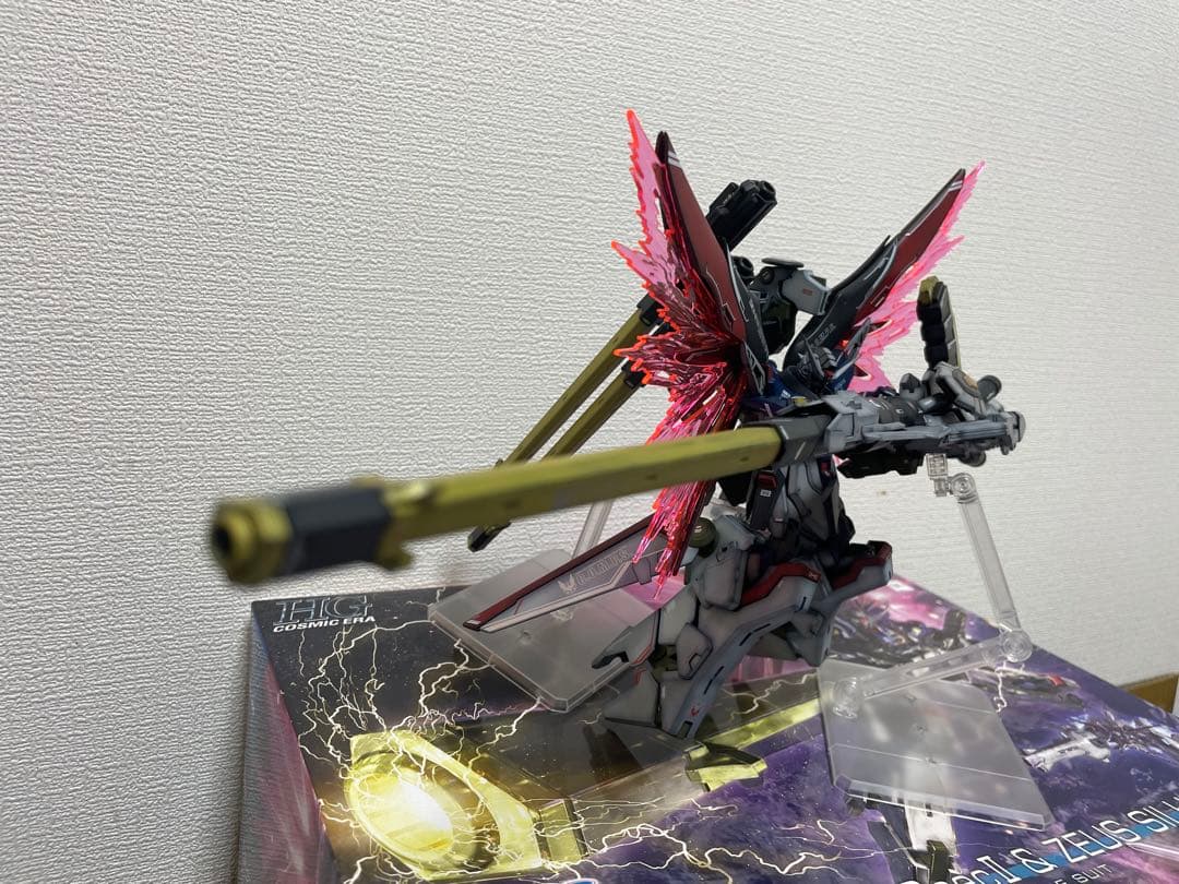 HG デスティニーガンダムspec2 ゼウスシルエット 1/144 完成品