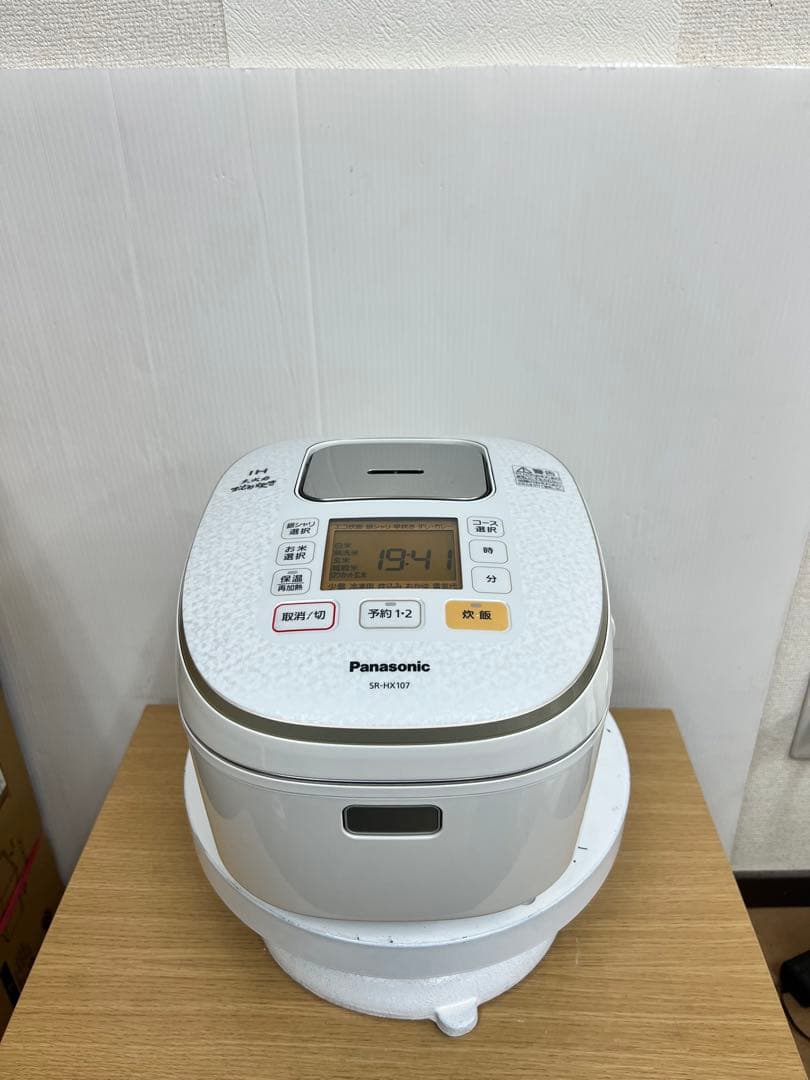 Panasonic IHジャー炊飯器 SR-HX107 5.5合炊き2018年製