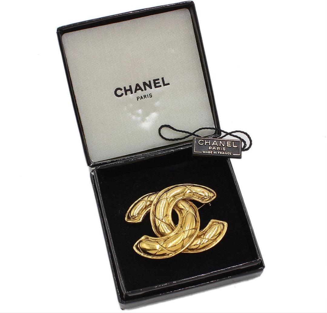 R2829 美品!! シャネル マトラッセ柄 ココマーク ブローチ