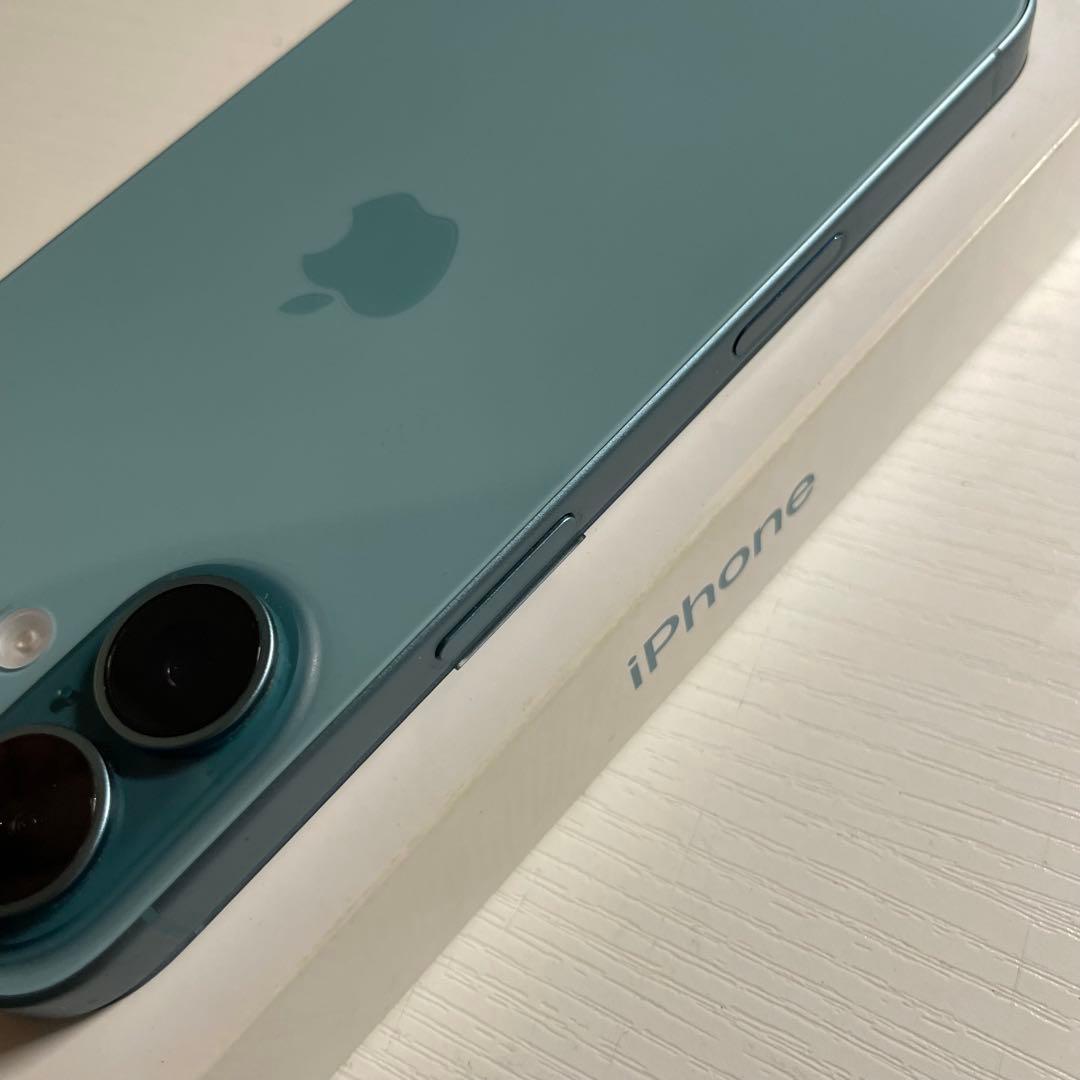 iPhone16 128GB ティール SIMフリー 美品