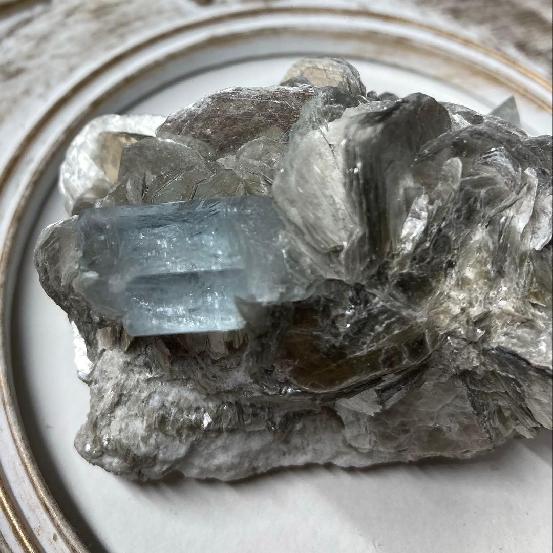 ナガール　アクアマリン　モスコバイト共生鉱　スカルドゥ