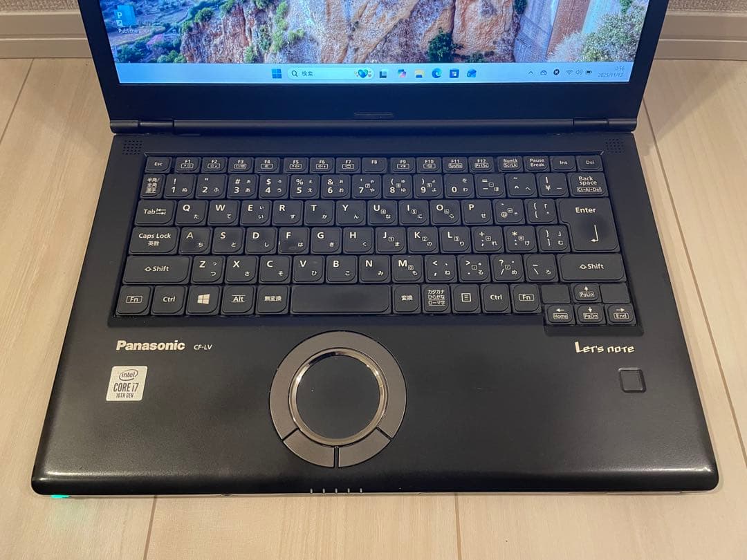 Windowsノート本体 Panasonic LV9 i7-10710U 256GB Office