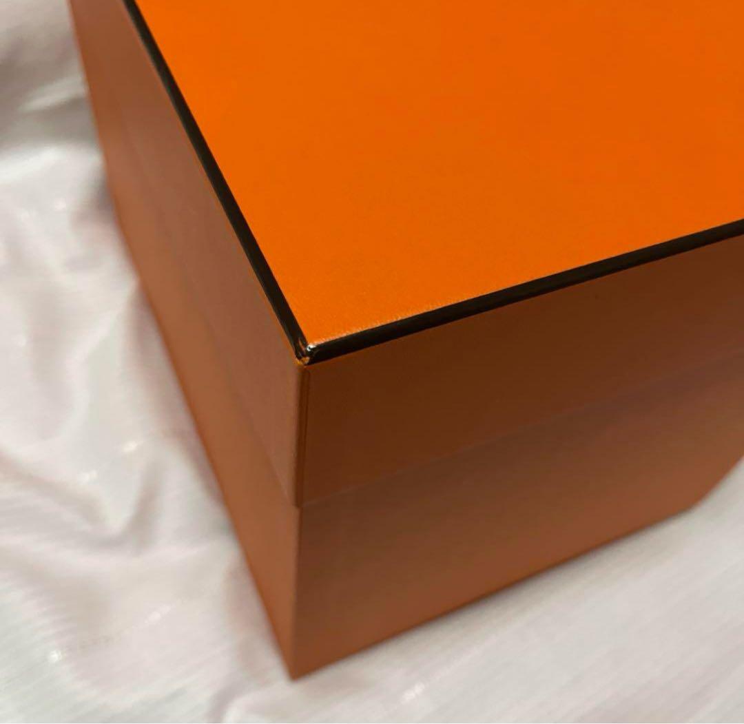 HERMES オレンジ ギフトボックス