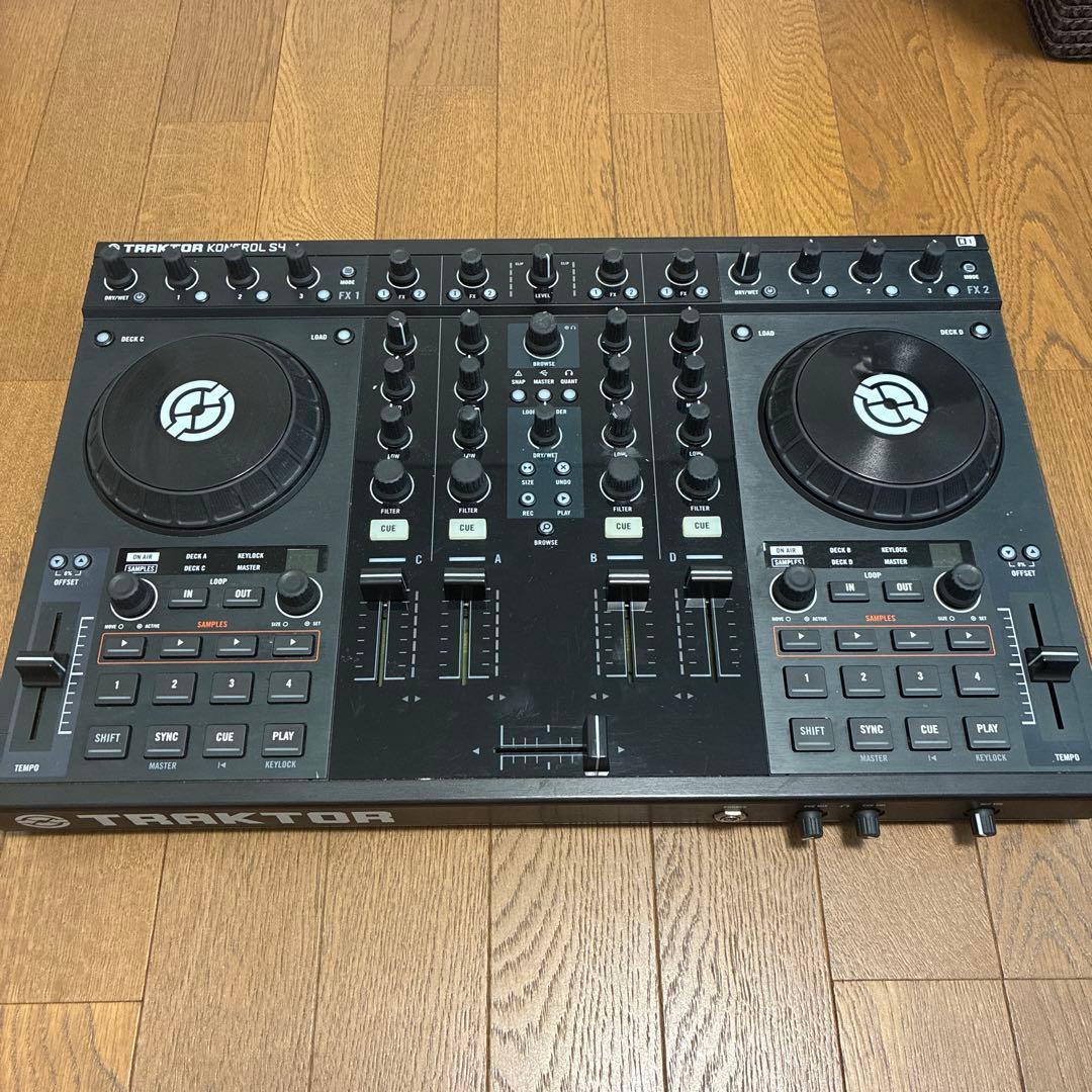 NI　Traktor KONTROL S4 MK1 | DJコントローラー