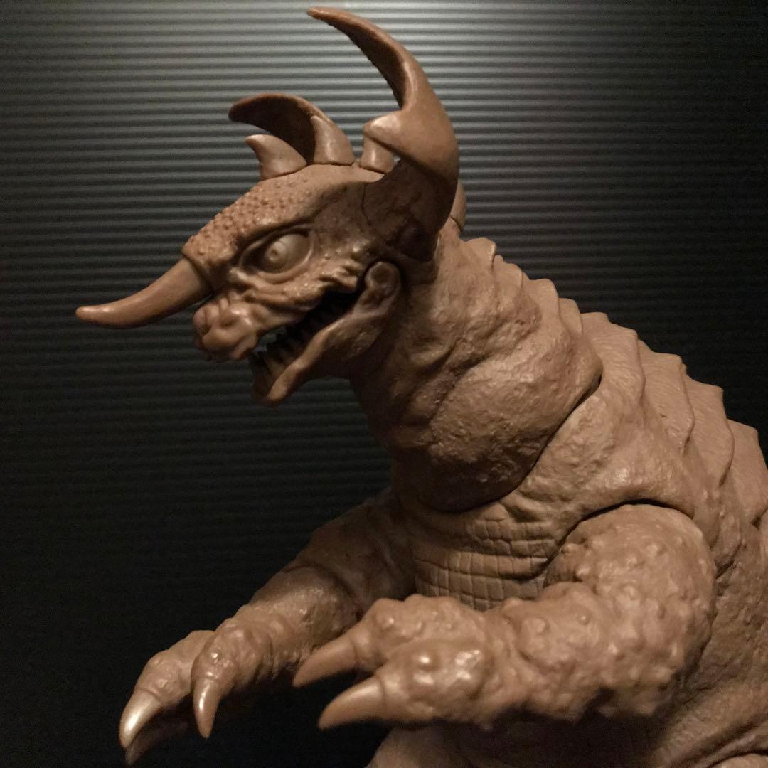 ビリケン商会 地底怪獣 バラゴン ソフト ビニール製キット 組立て済＆未塗装品