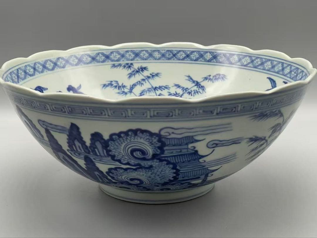 古代中国　宣徳染め付茶碗