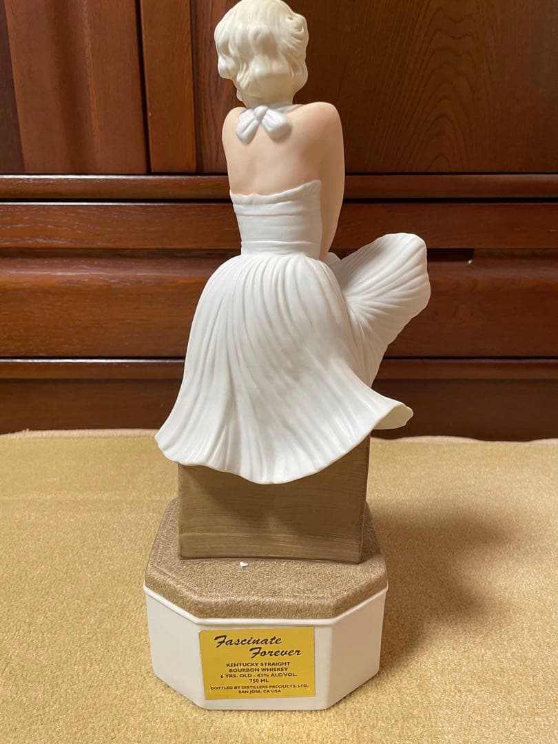 マリリンモンロー バーボンウイスキー