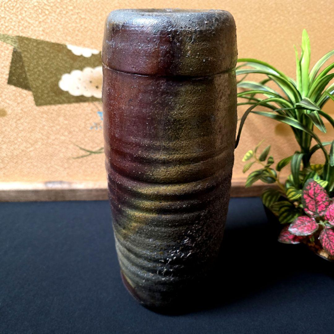 備前焼　伊勢崎 陽山　岡山県重要無形文化財保持者　花生　花瓶