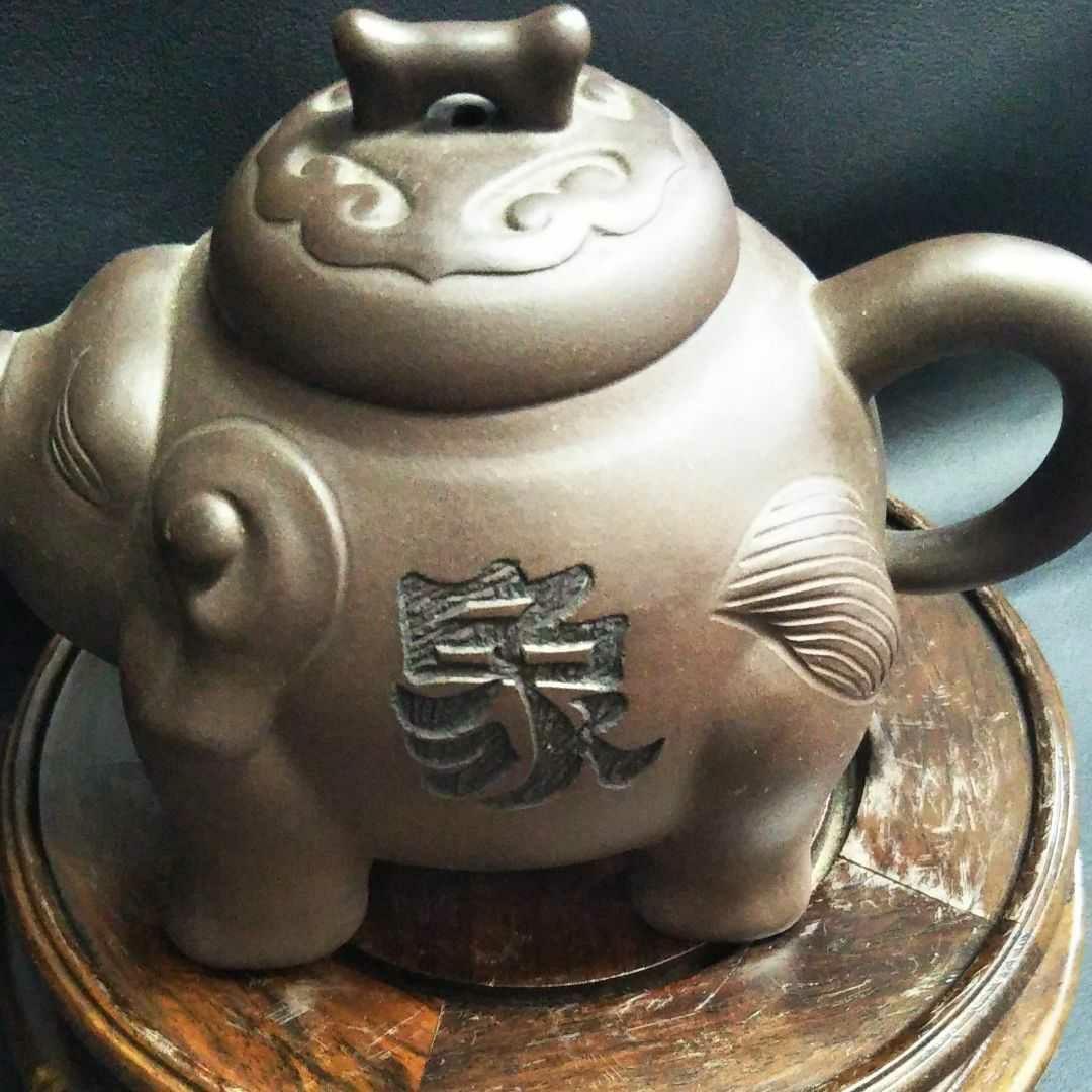 ※中国古美術/朱泥紫砂象型四足茶壺/(底款:周検風制)