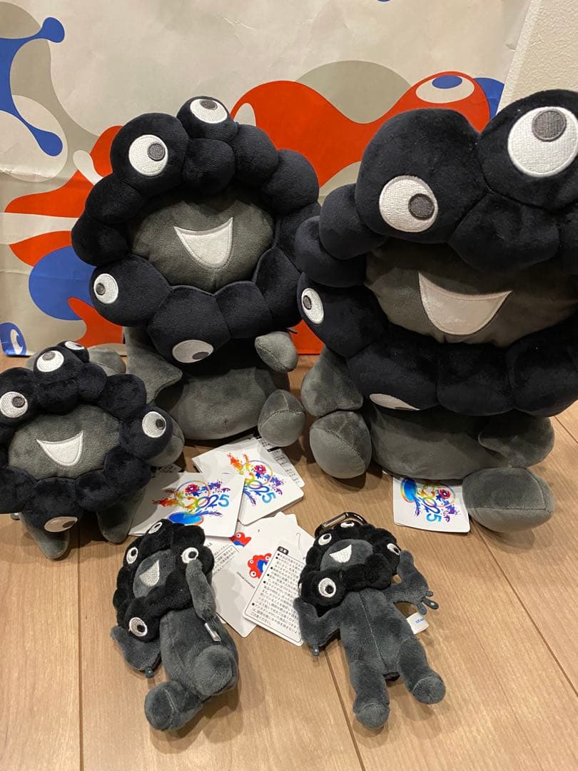 黒ミャクミャク　5体セット　ぬいぐるみ