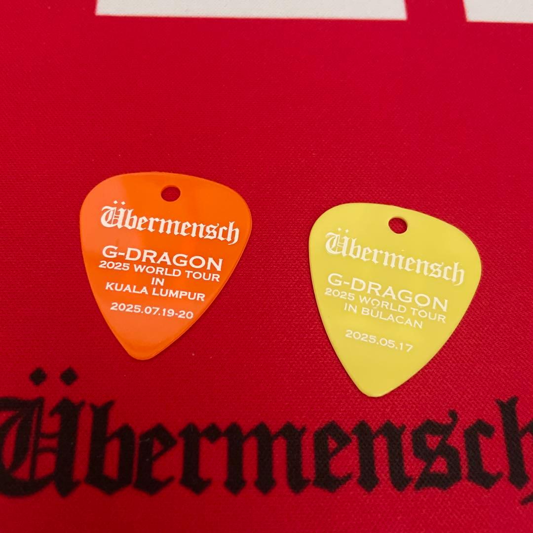 G-DRAGON 2025年ワールドツアーピック　ジヨン　4点セット