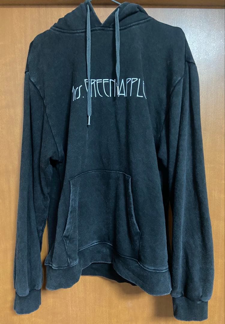 ミセスグリーンアップル　バベルの塔　フーディ　Mサイズ　USED★