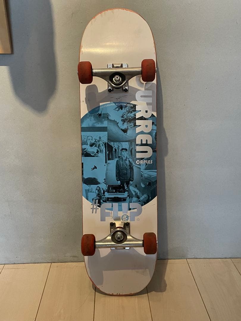 FLIPスケートボード　完成品　8インチ　INDEPENDENT チタニウム