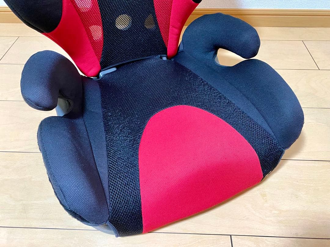 サラット3ステップクワトロST ジュニアシート　AILEBEBE