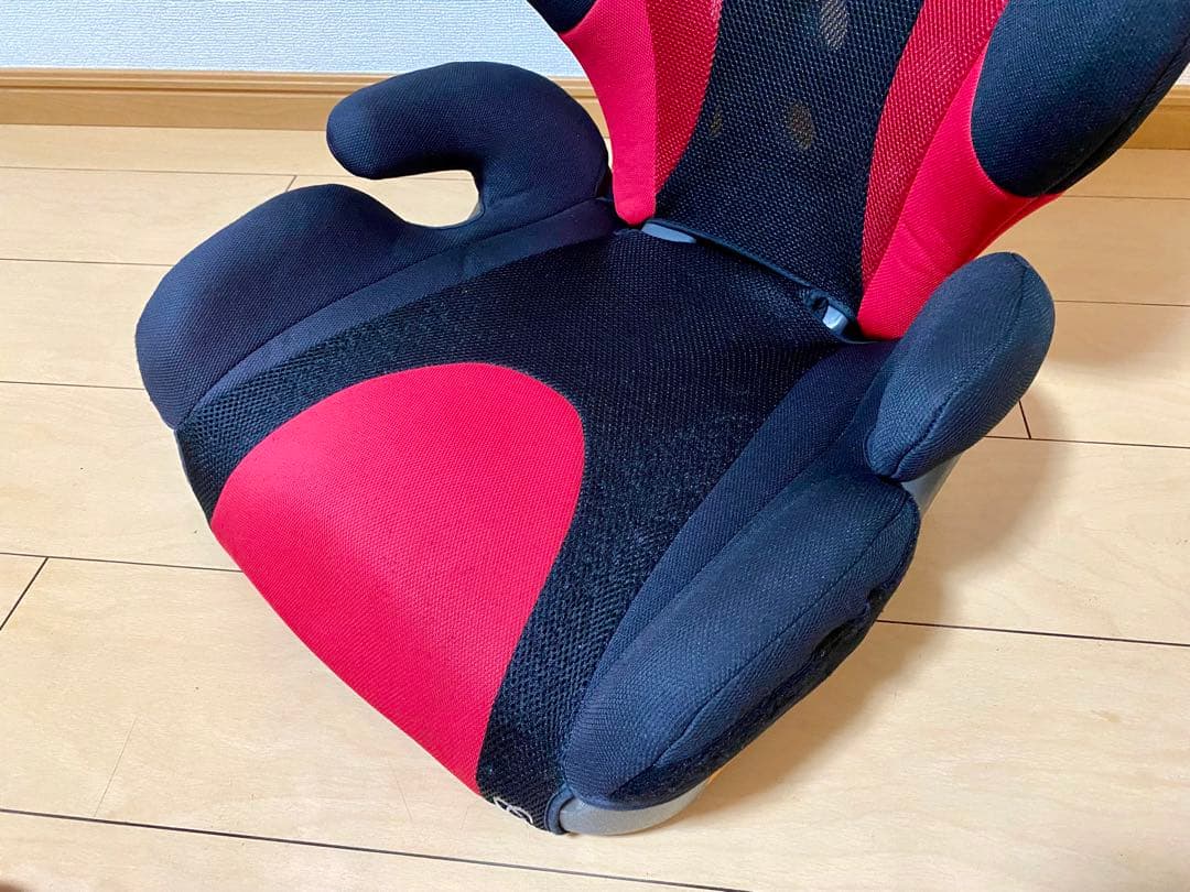 サラット3ステップクワトロST ジュニアシート　AILEBEBE