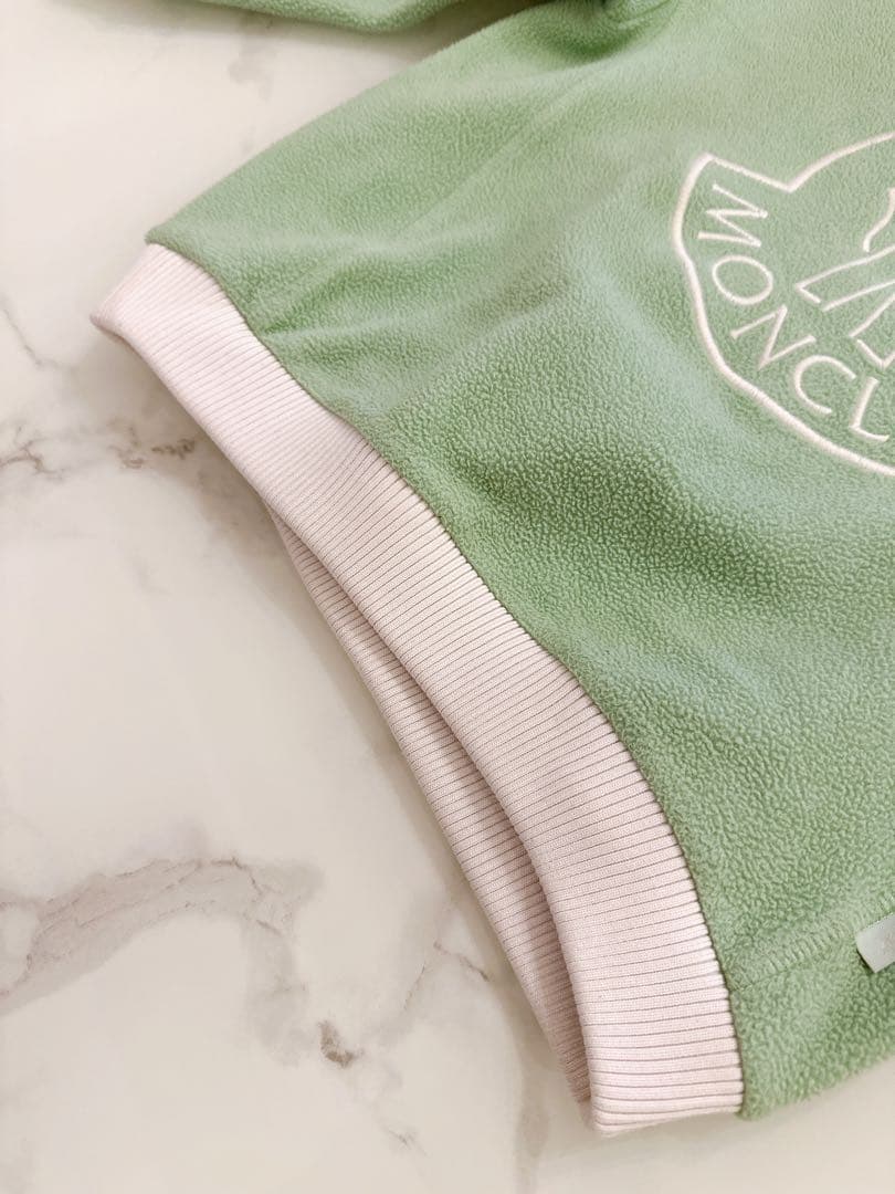 モンクレール　MONCLER ミントグリーン　トレーナー3A100cm タグ付き