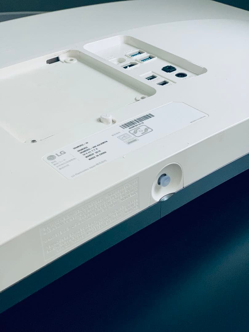 LG 38WK95C-W ウルトラワイドモニター 38インチ HDR10対応