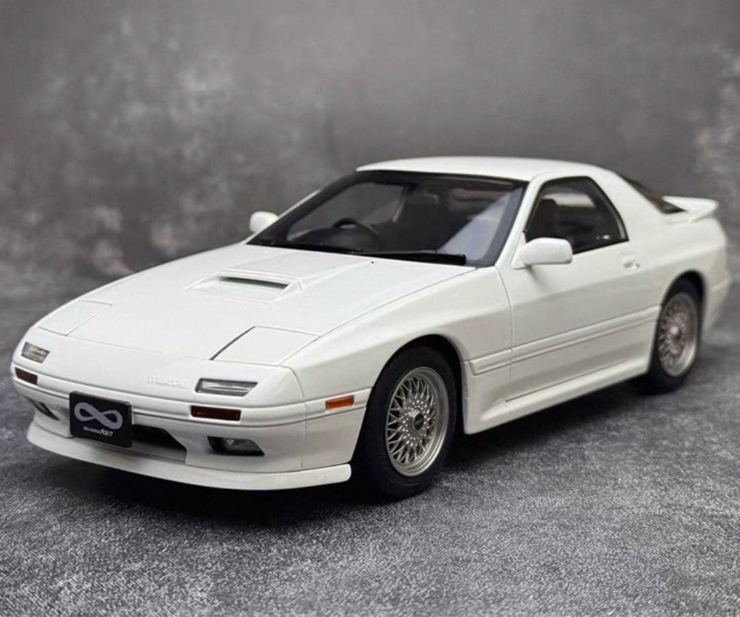 RX7 FC3S 1:18 WHELART 新品 1/18