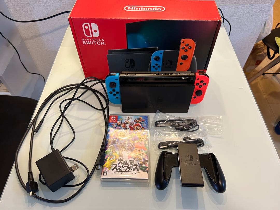 バッテリー強化版Nintendo Switch 本体+スマブラセット
