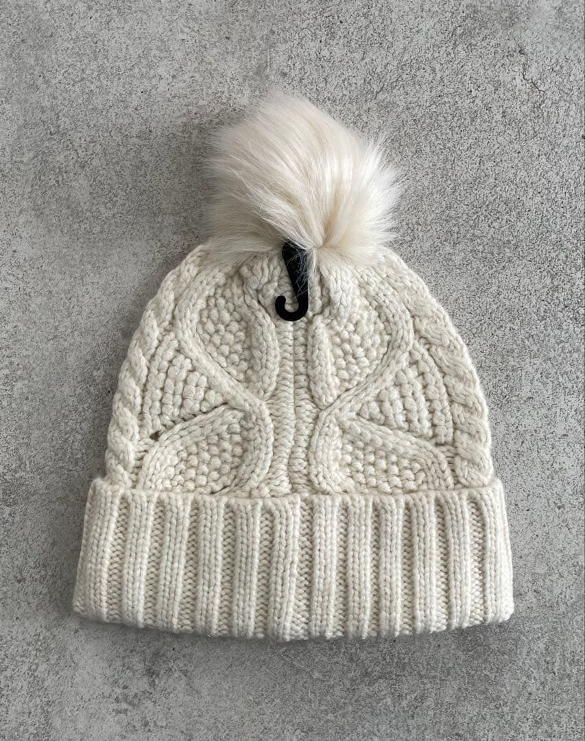 【未使用品】 UGG ケーブル ビーニー ニット帽 ポンポン付き ホワイト