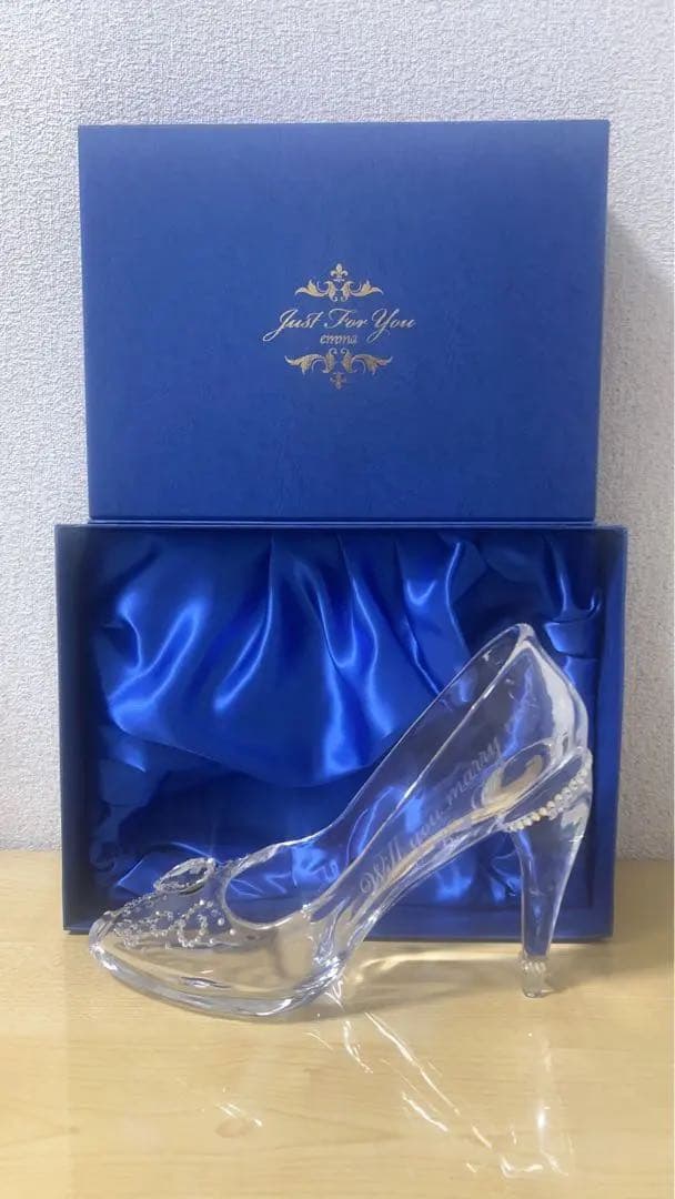 EMMA エマ 本当に履けるガラスの靴 (23.5cm)