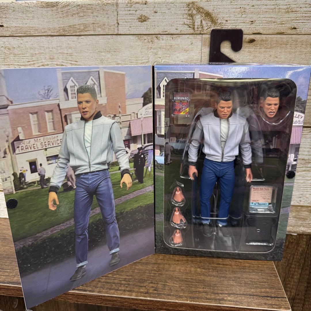 Ultimate Biff Tannen フィギュア