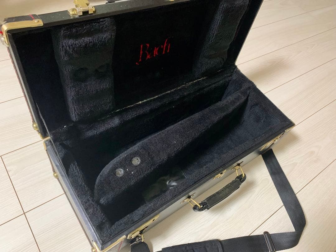 Bach トランペットケース　2本収納可