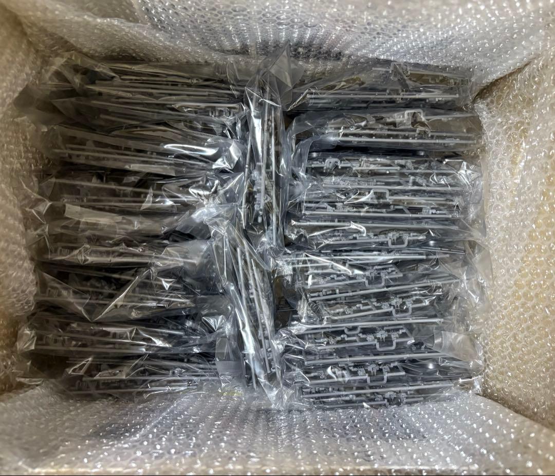 ガンダム カードゲーム アッセンブルセット プラモデルのみ 12種×10個ずつ