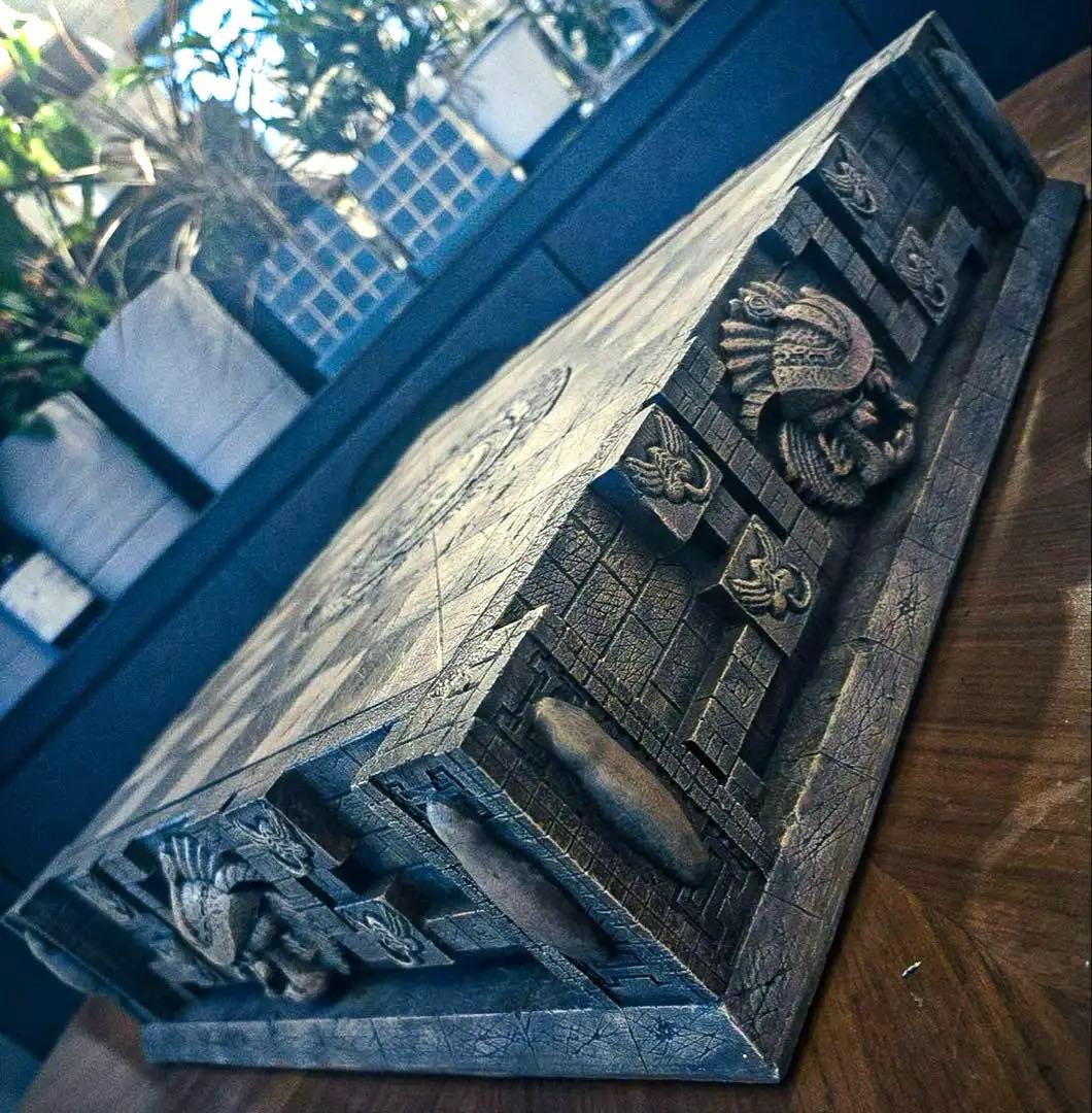 新品！Aliens vs PredatorエイリアンプレデターチェスSOTA