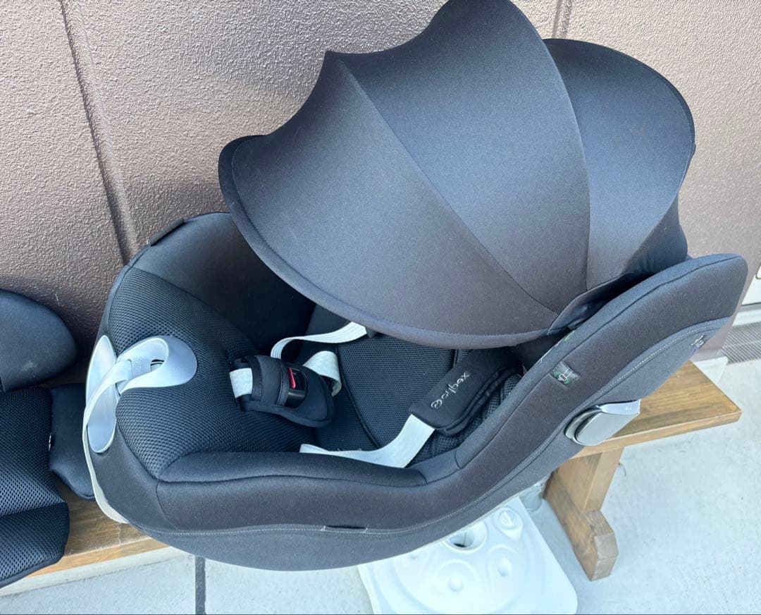 cybex SIRONA T i-Size チャイルドシート ブラック