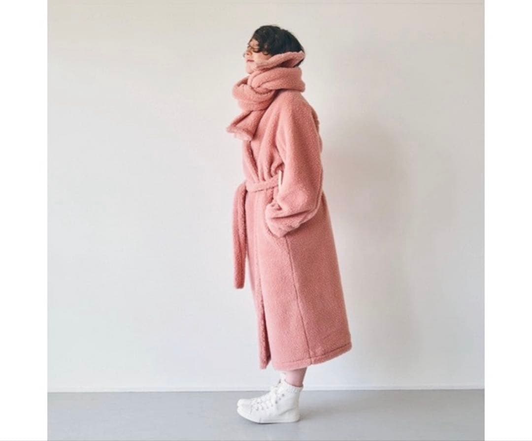 ★新品未使用★ M ミディアム　マフラー