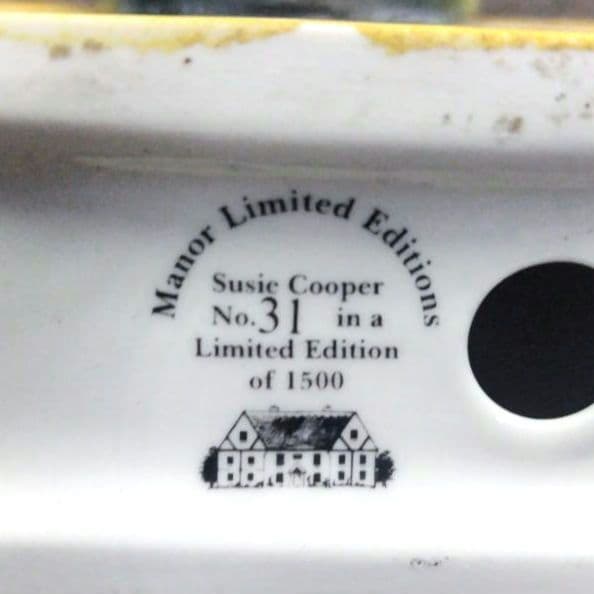 スージークーパー、フィギュア、 マナー・リミテッド・エディションズ No. 31