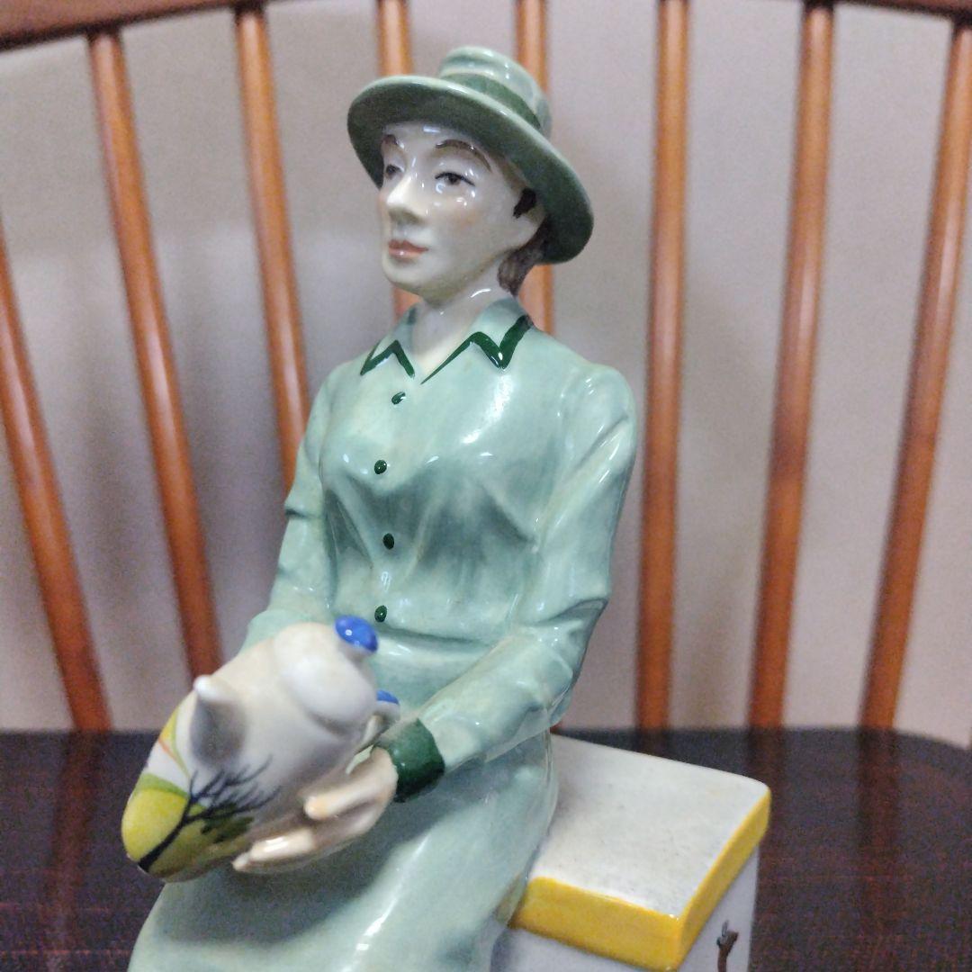 スージークーパー、フィギュア、 マナー・リミテッド・エディションズ No. 31