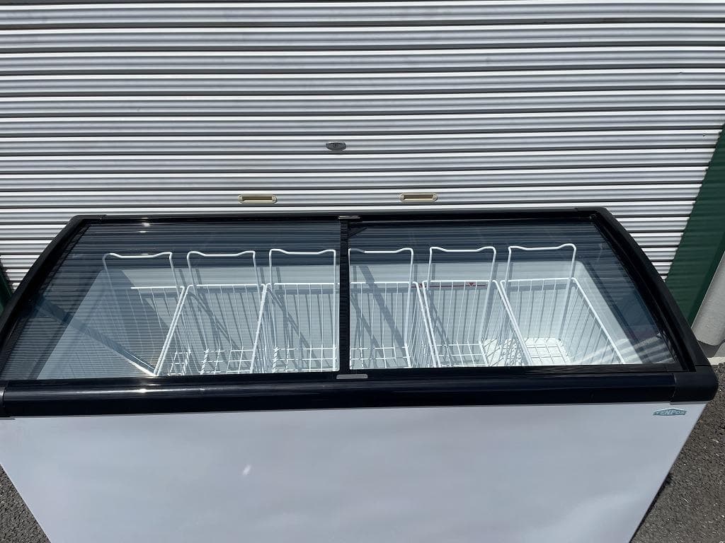 【美品】テンポスバスターズ　冷凍ショーケース　TBSC-263F　2023年製