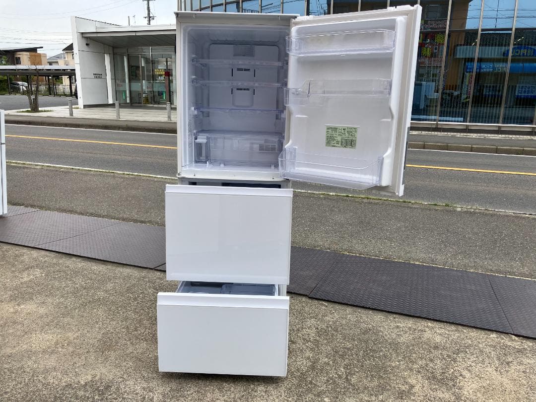 愛知岐阜/送料無料★美品★シャープ　350L冷蔵庫 SJ-GW35H-W　22年