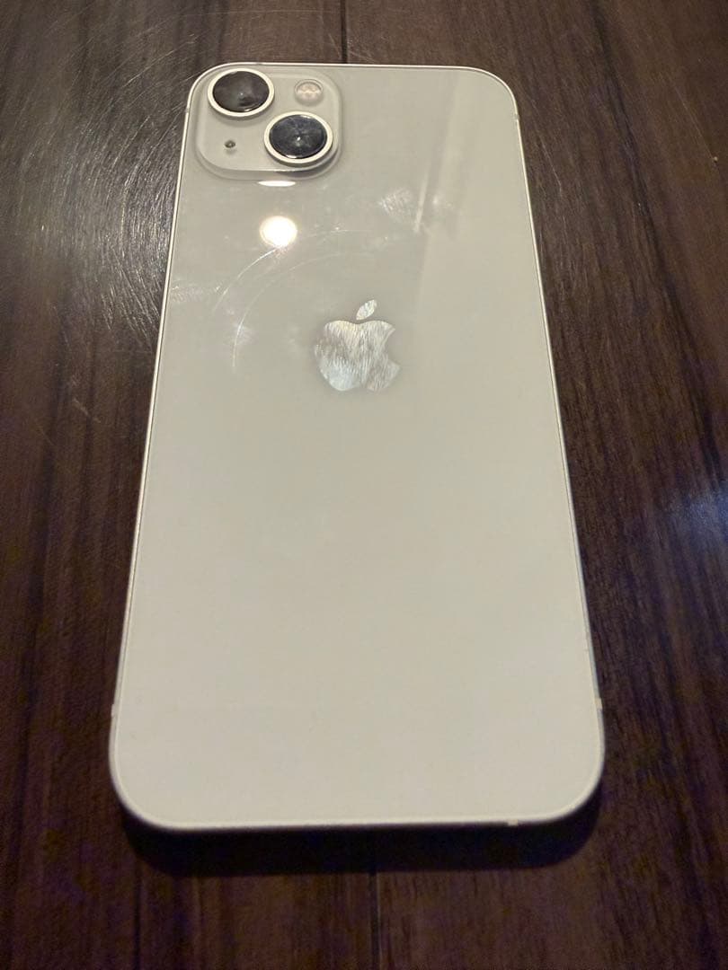 Apple iPhone 13 ホワイト