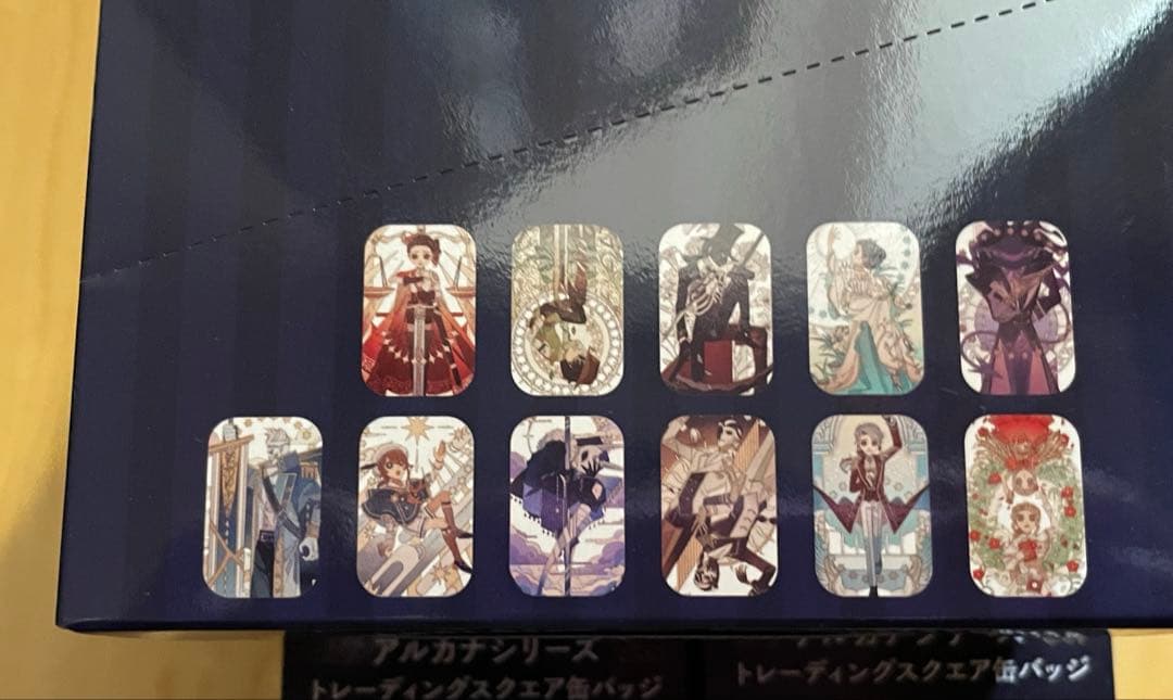 新品　Identity V アルカナシリーズ トレーディングスクエア缶バッジ
