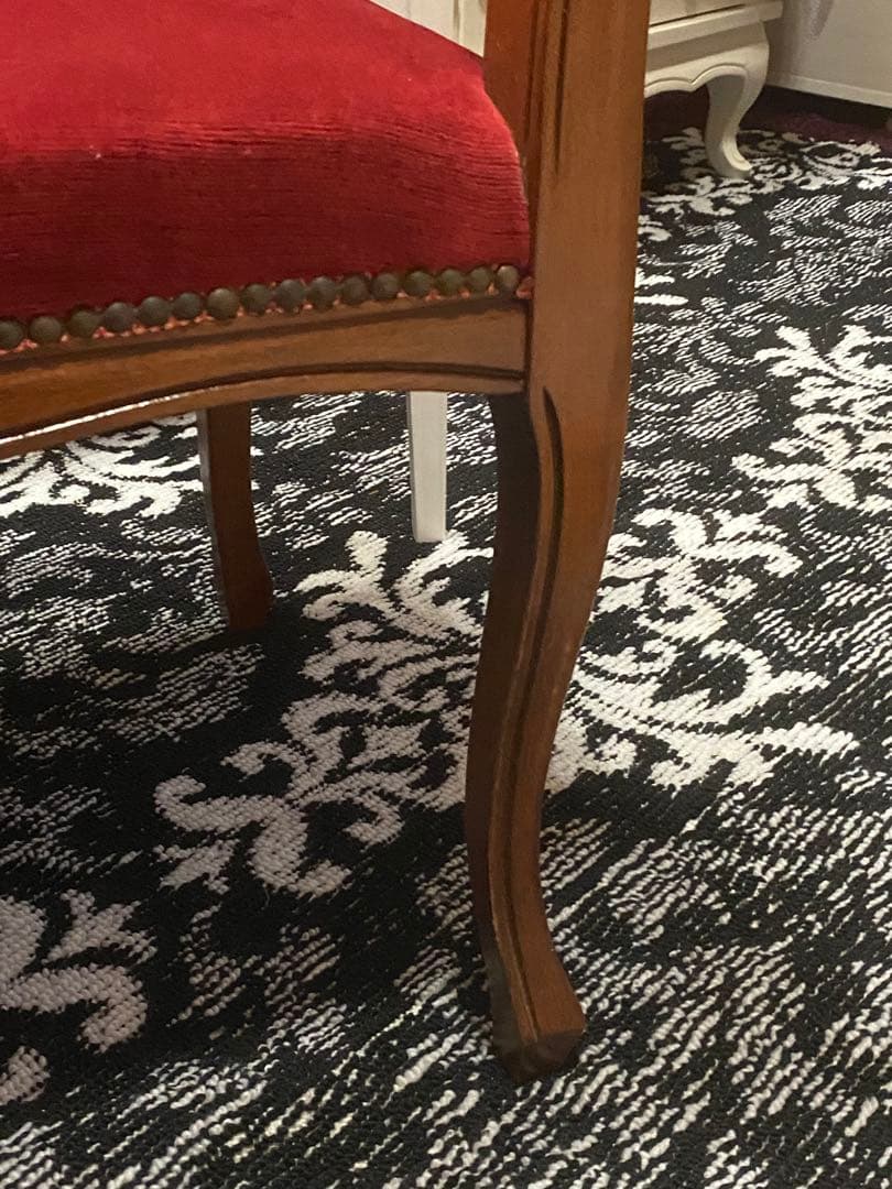 希少♦️猫脚♦️巻肘♦️彫刻♦️鋲打♦️チェスターフィールド アンティークソファ♦️美品♦️赤