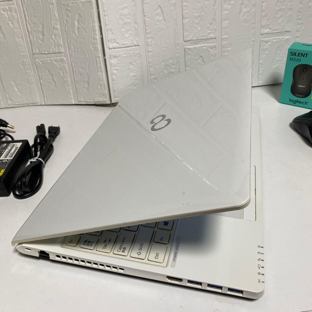 Windows11 オフィス付き　 Webカメラ　サクサク起動　富士通ノートPC