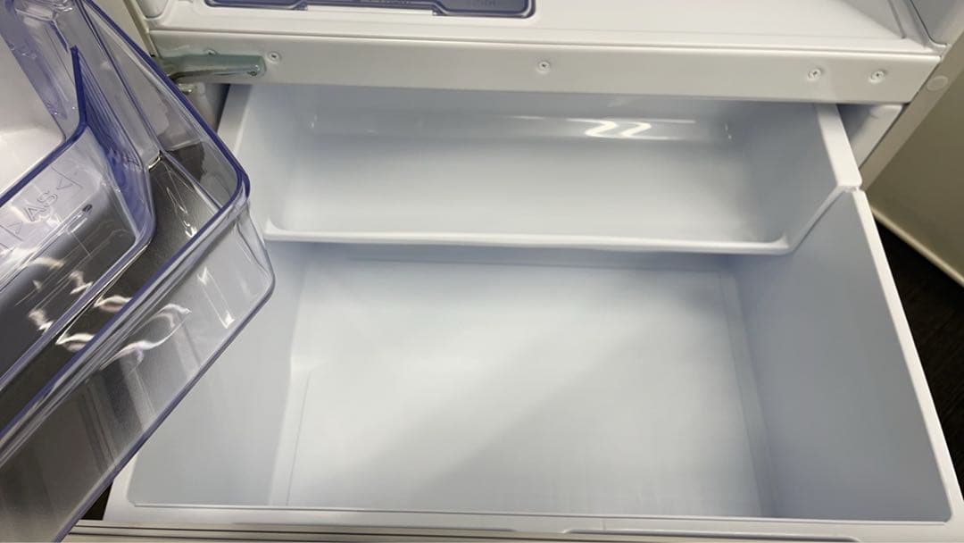 ★展示品！三菱電機 MR-CX33KL-W 3ドア冷蔵庫 CXシリーズ2024年