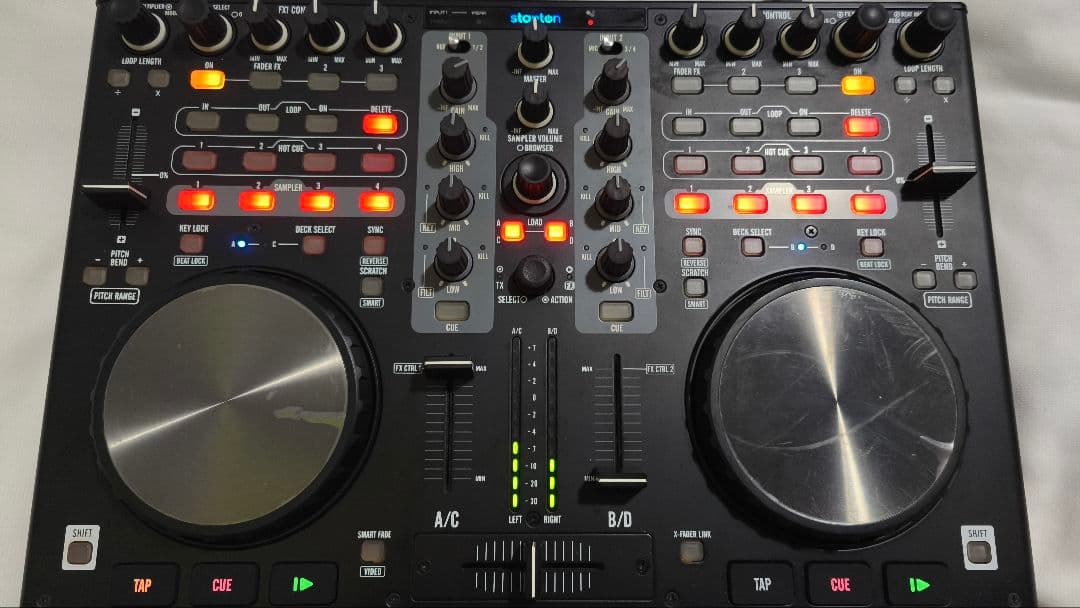 Stanton DJC.4　PCDJコントローラー