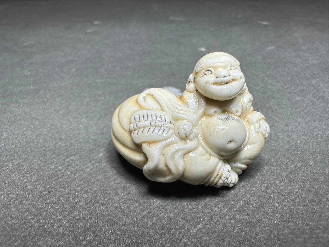 根付　アンティーク　骨董　飾り物　古美術品　 置物　細密細工