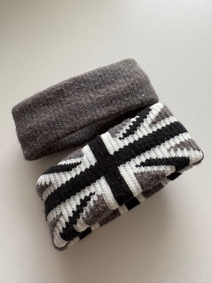 【即発送】fredperry フレッドペリーローレルピンバッジ&リストバンド