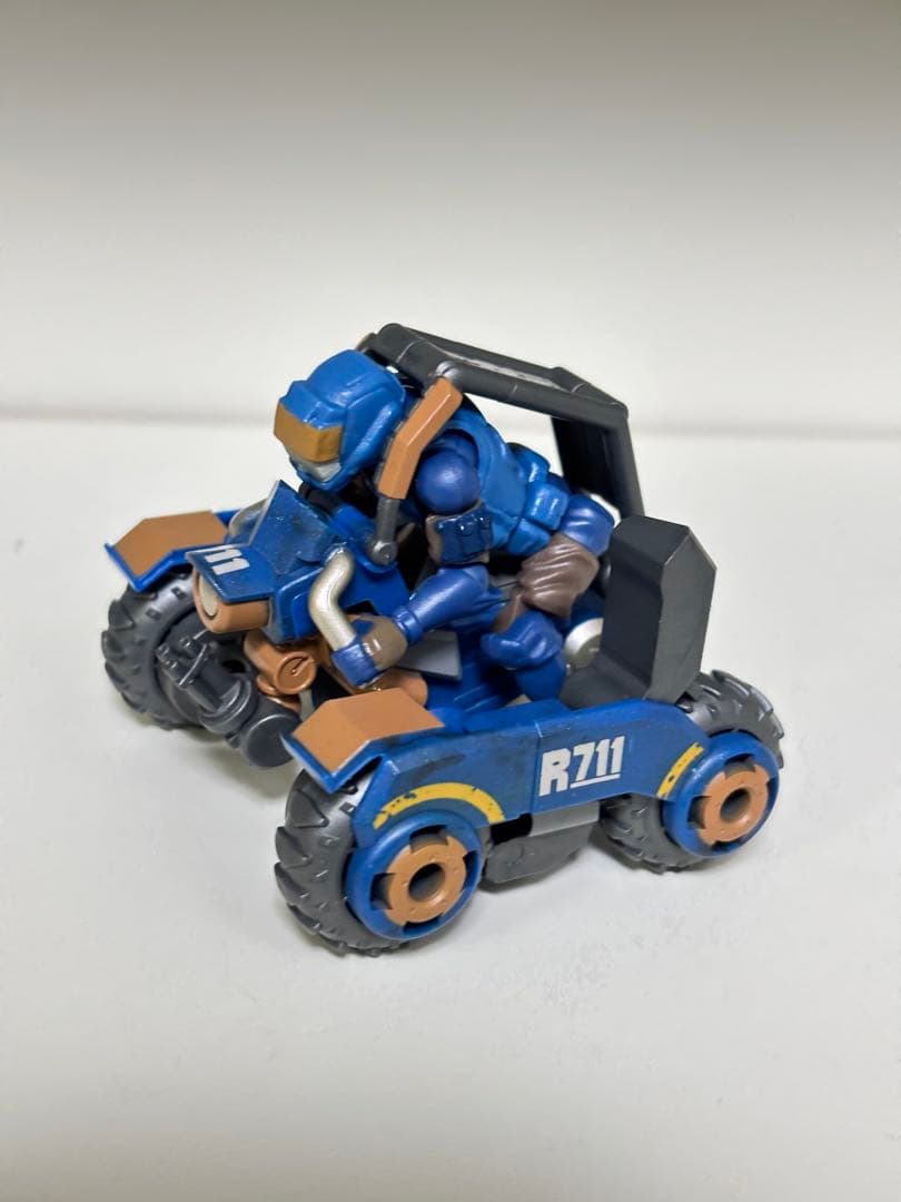 B2Five アシッドレインシリーズ R711 変形 フィギュア スピーダー